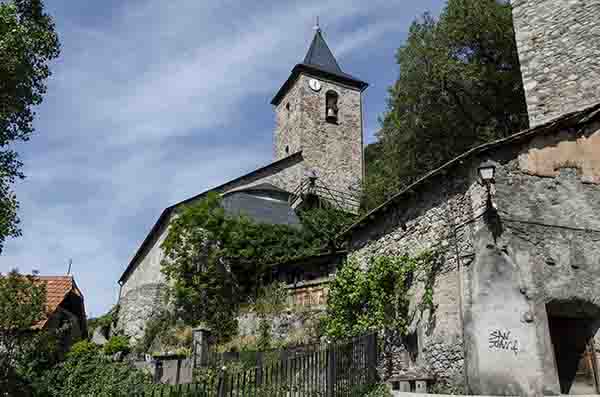 Huesca - San Juan de Plan 8 - iglesia de san Juan Bautista.jpg